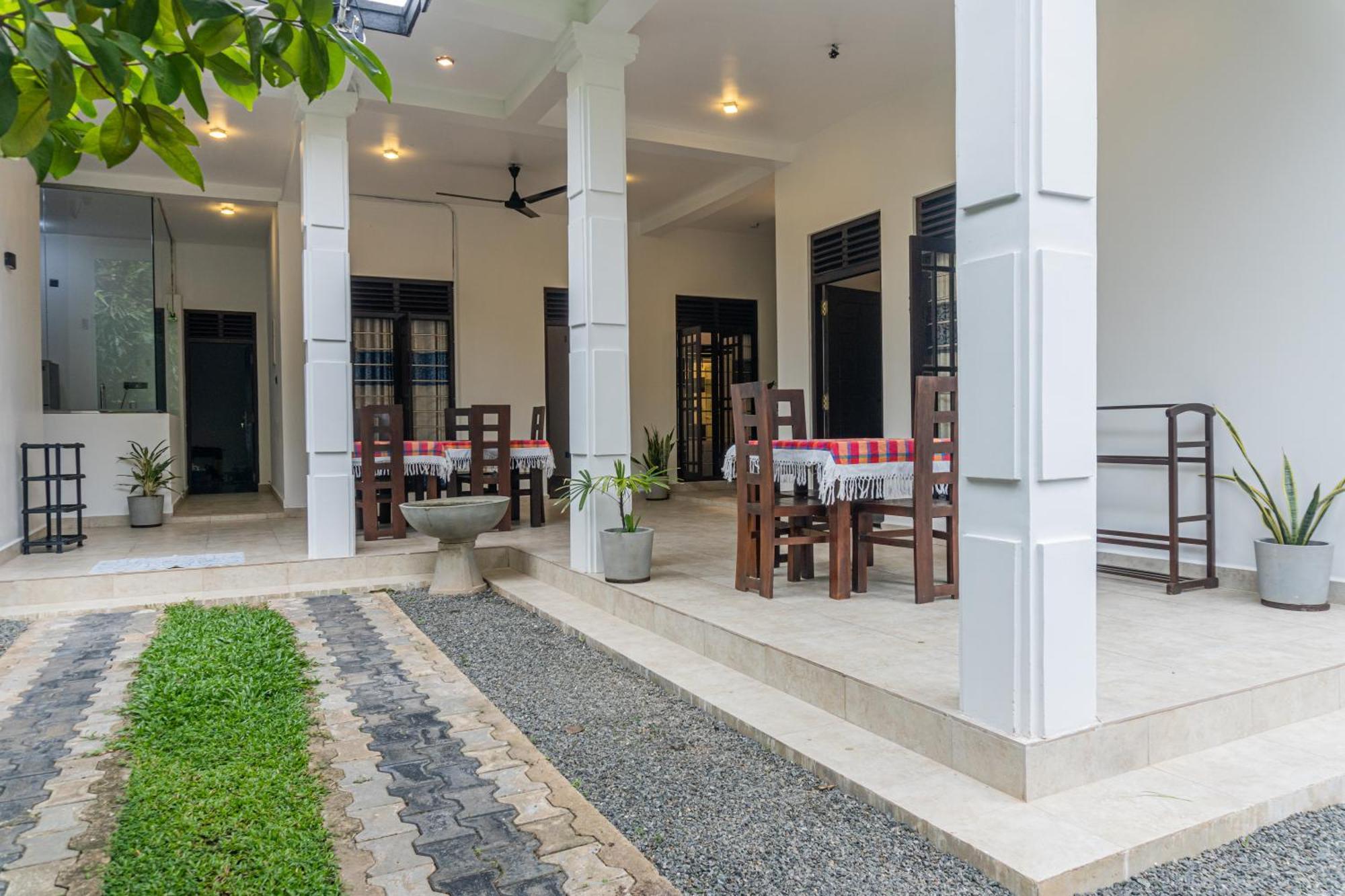 Blue Heaven Villa อาฮานกามา ภายนอก รูปภาพ