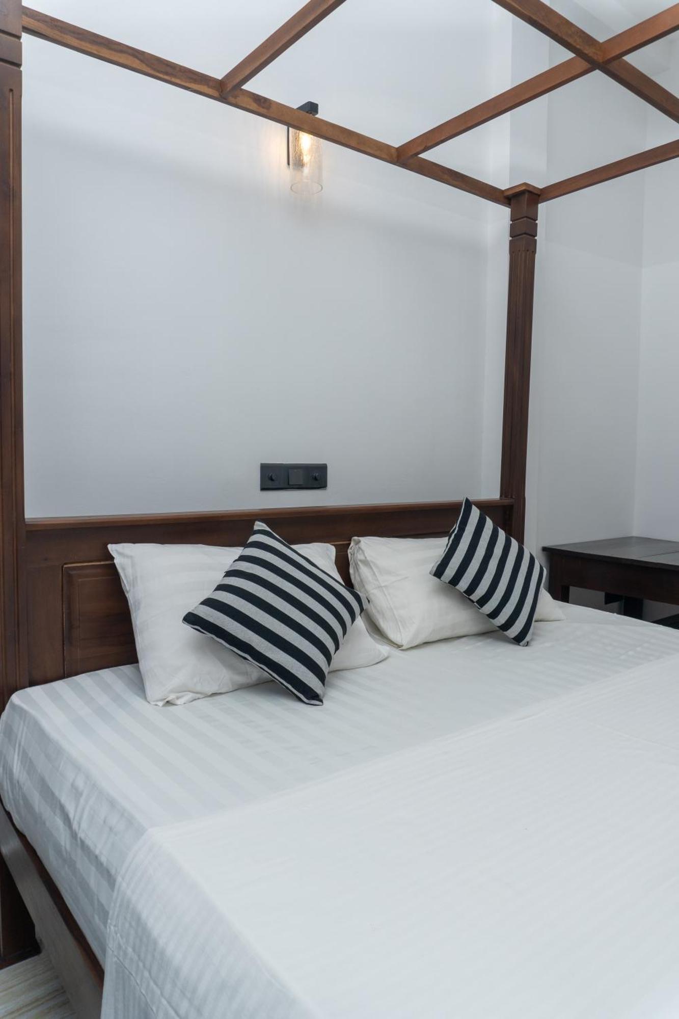 Blue Heaven Villa อาฮานกามา ภายนอก รูปภาพ