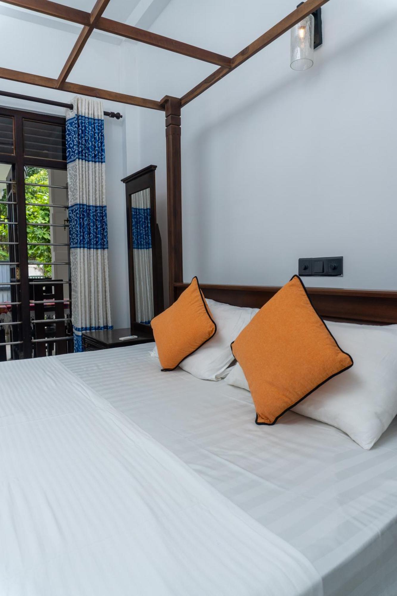 Blue Heaven Villa อาฮานกามา ภายนอก รูปภาพ