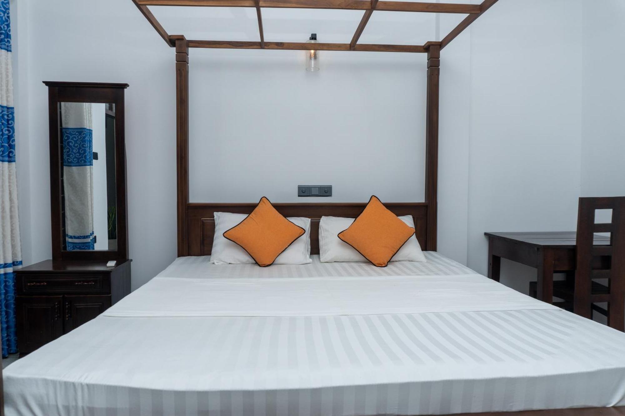Blue Heaven Villa อาฮานกามา ภายนอก รูปภาพ