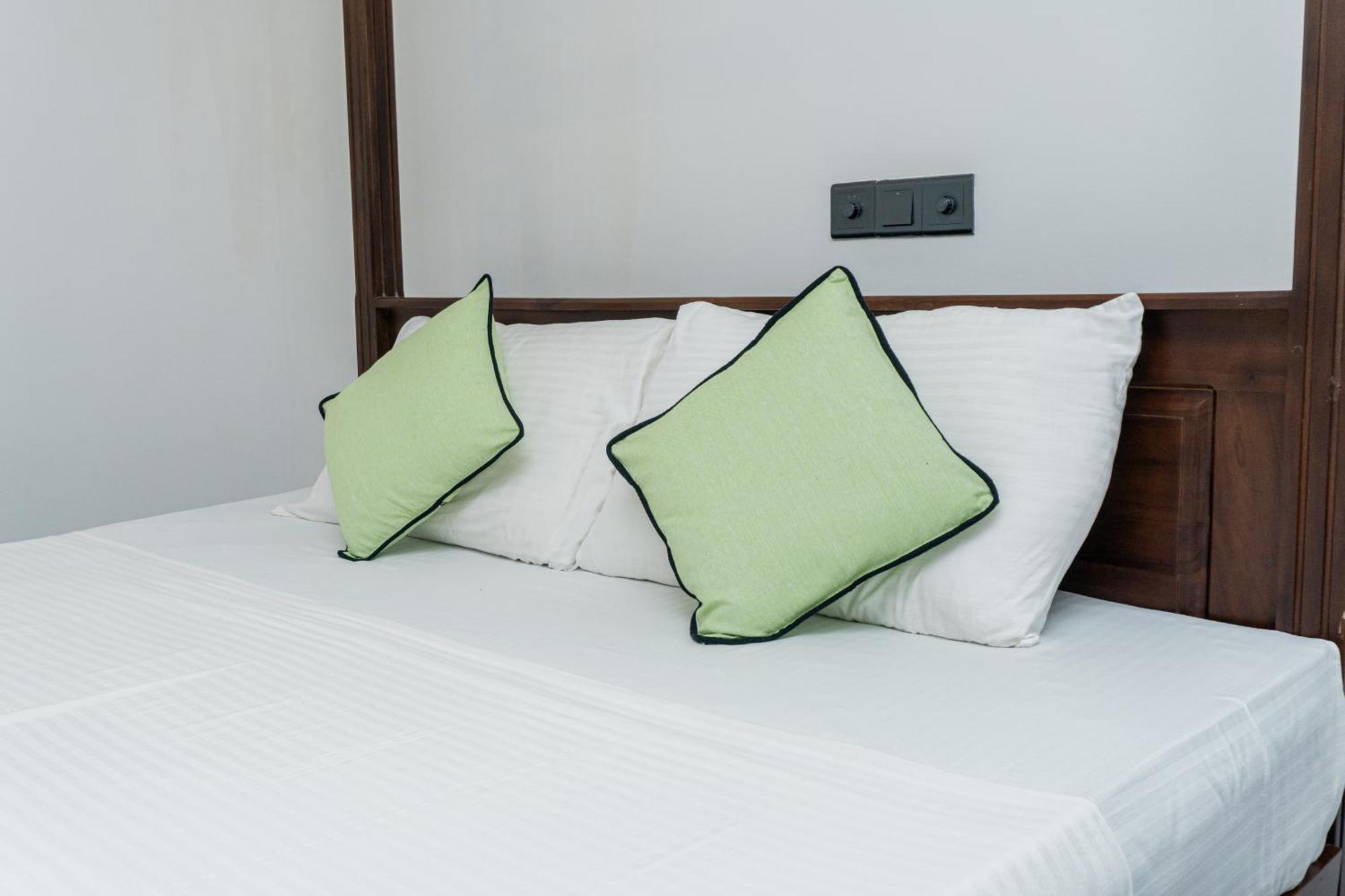 Blue Heaven Villa อาฮานกามา ภายนอก รูปภาพ